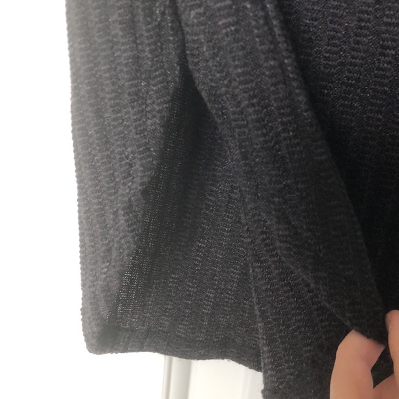 Rue 21 Top Women's Size XS Gray/Black Short Sleeve Ribbedβ Shirt - Picture 4 of 9